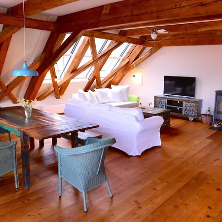 Maurerhansl Hotel