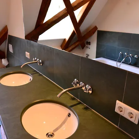 Maurerhansl Hotel 3*